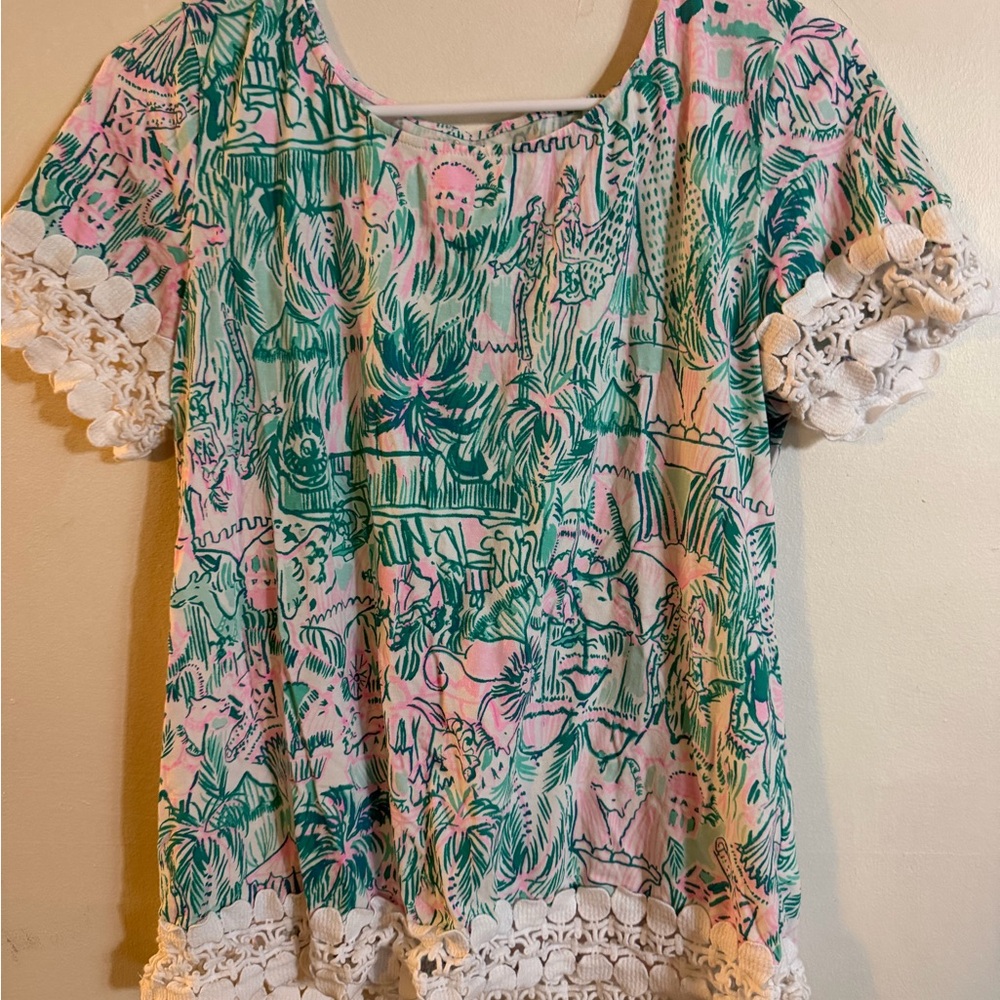 Lilly Pulitzer Vibrant Print Short Sleeve Top